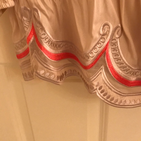 Off the shoulder every season top - Picture 2 of 2